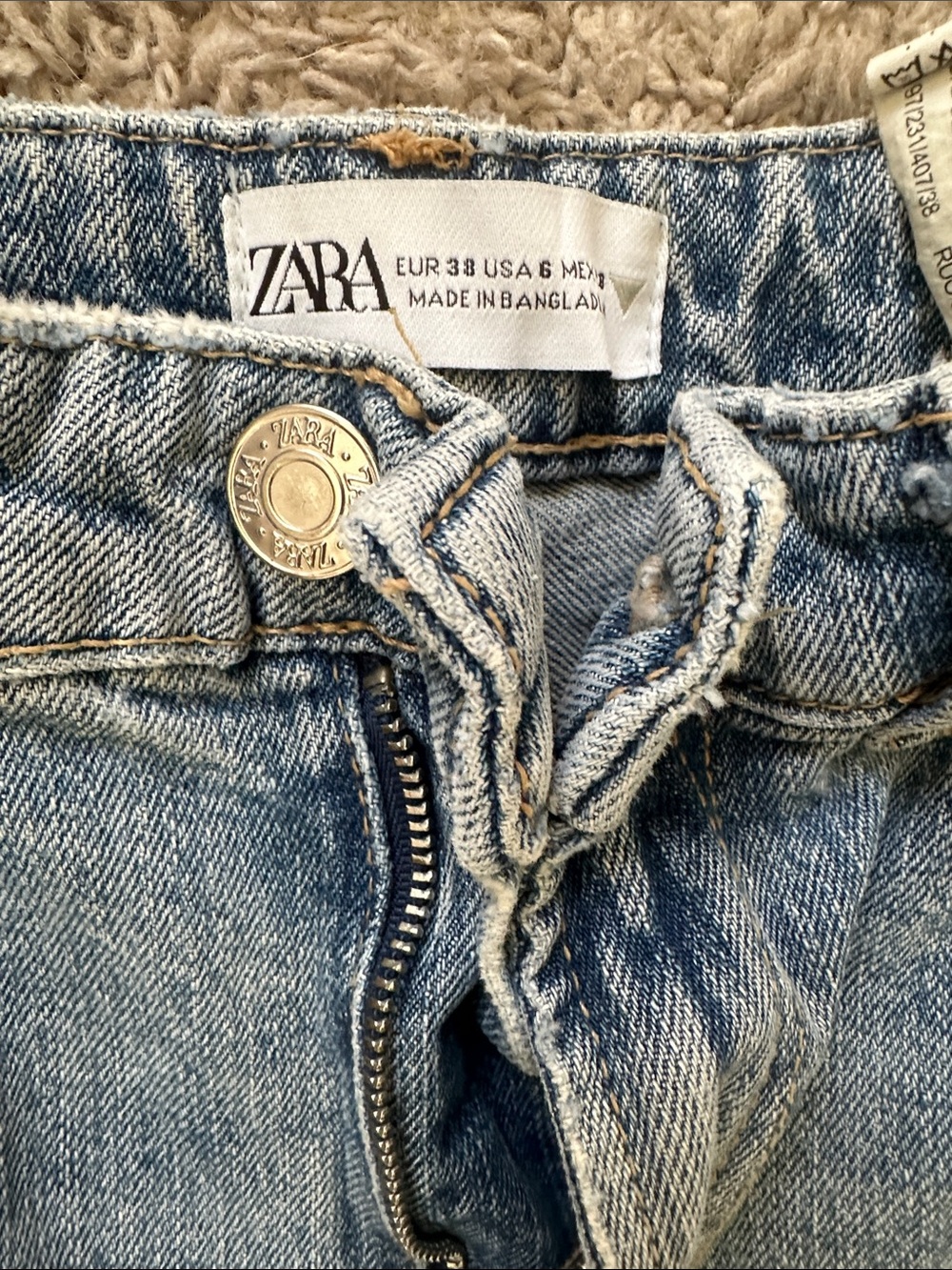 Classic Men's Blue Straight-Leg Jeans